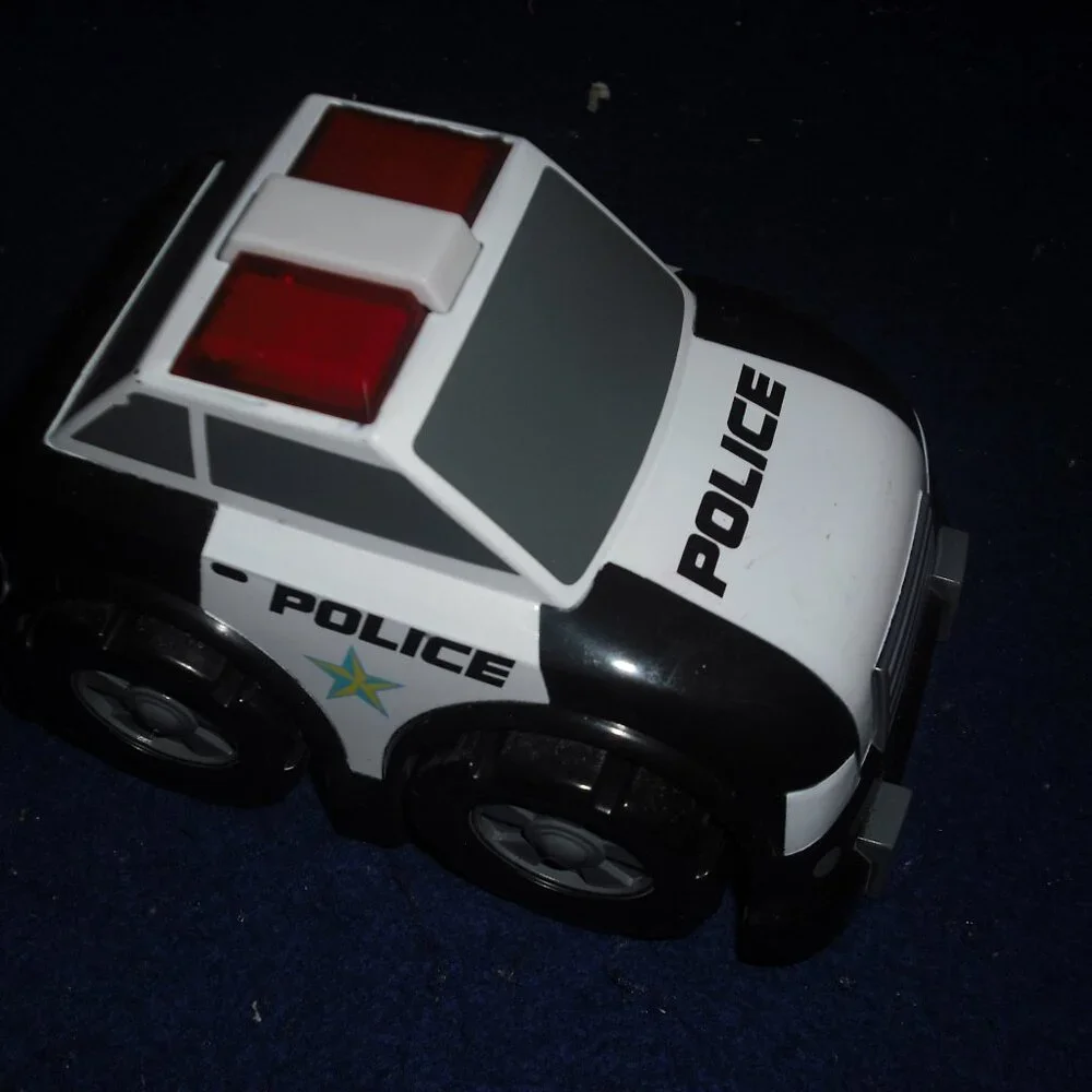 Police Car Light & Sound working (batteries included)